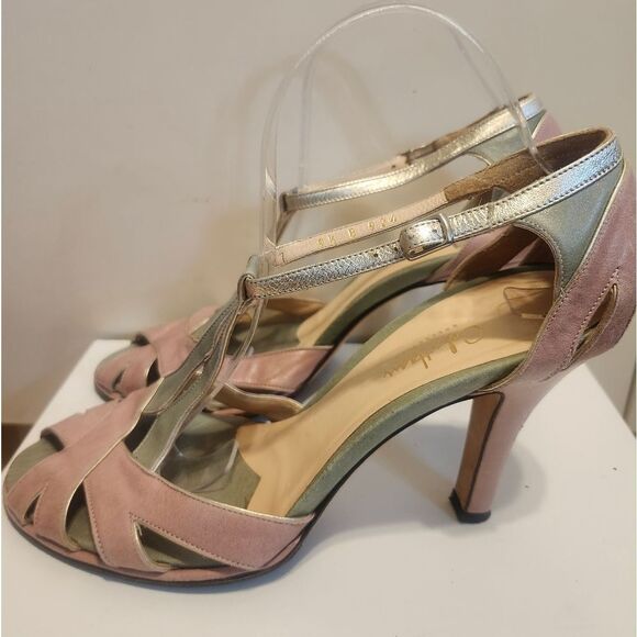 Cole Haan Collection Pale Pink/Seafoam Leather T-Strap Peeptoe Pumps Sz.9 $295 - Picture 2 of 11